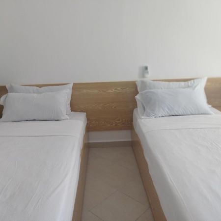 Hotel Castiya M'dik Exteriör bild