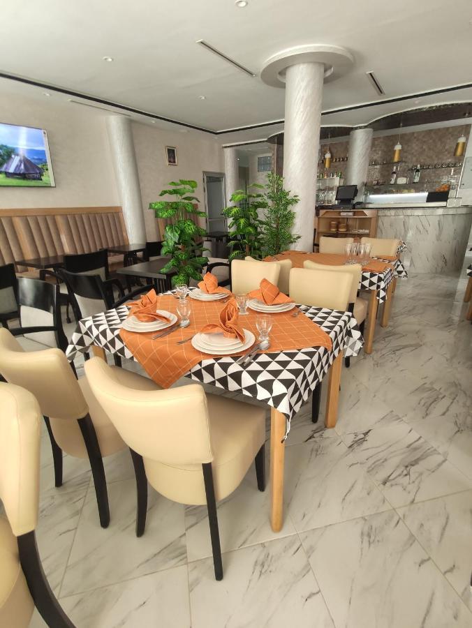 Hotel Castiya M'dik Exteriör bild