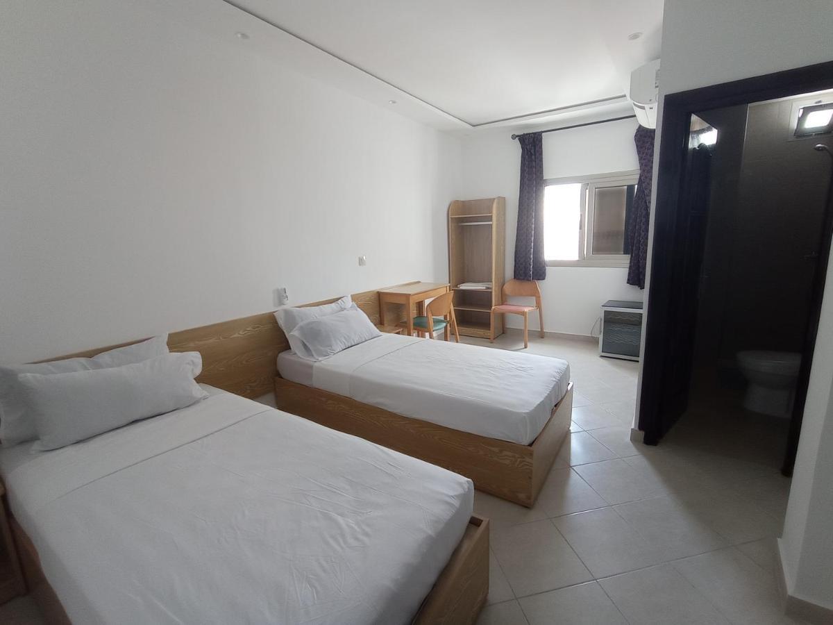 Hotel Castiya M'dik Exteriör bild