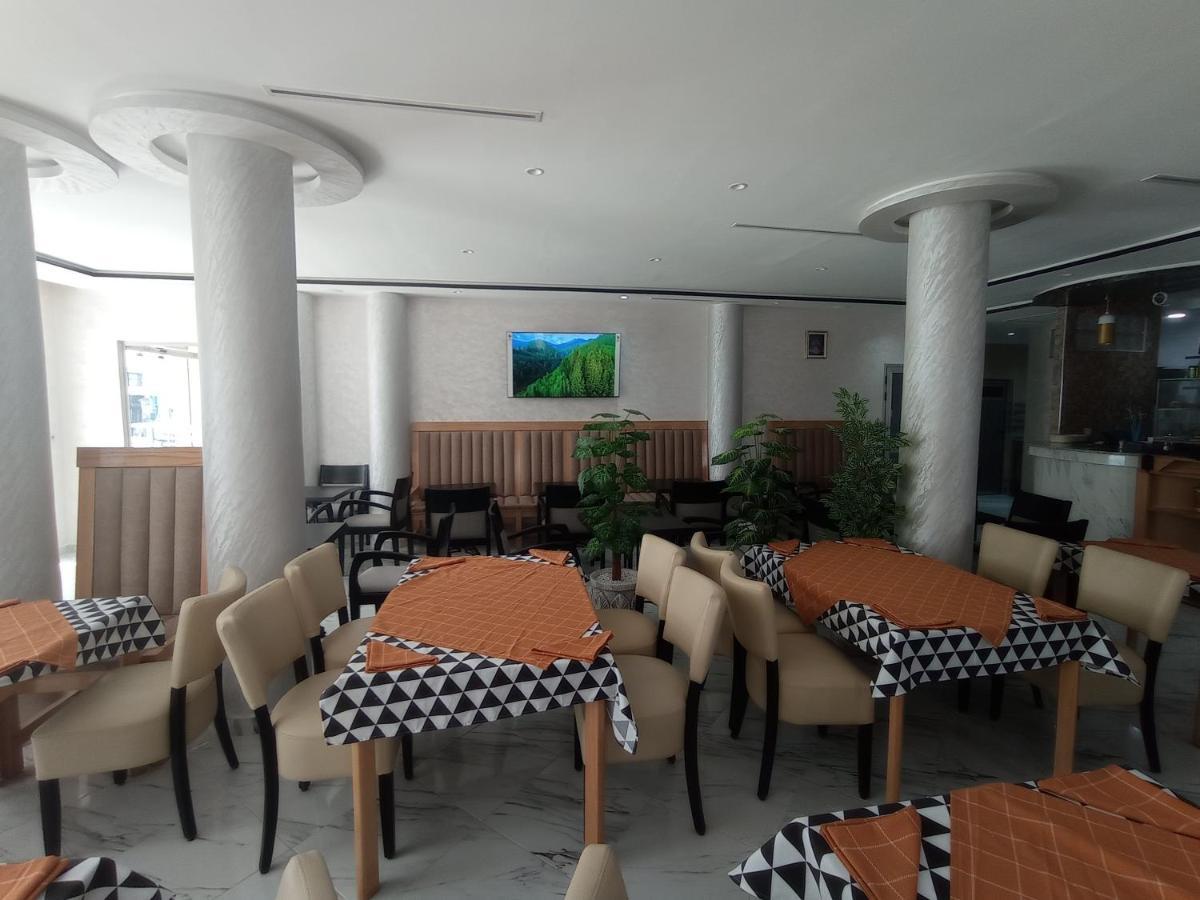 Hotel Castiya M'dik Exteriör bild