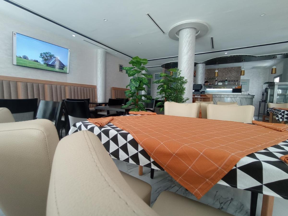 Hotel Castiya M'dik Exteriör bild
