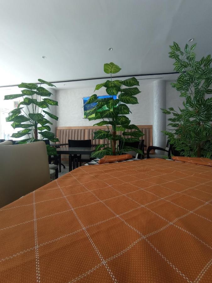 Hotel Castiya M'dik Exteriör bild